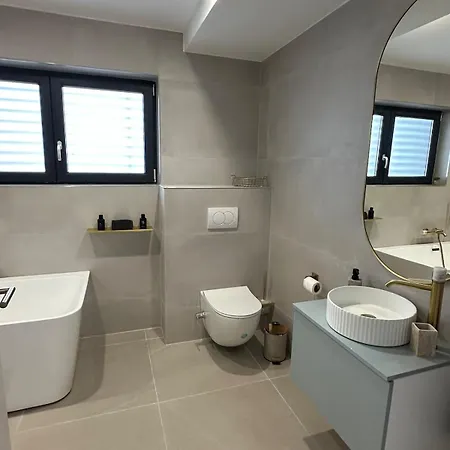 Maison A 9 Min Du Centre De Colmar